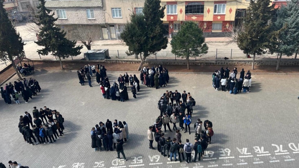 Okulumuzda Deprem Anı ve Tahliye Tatbikatı Yapıldı